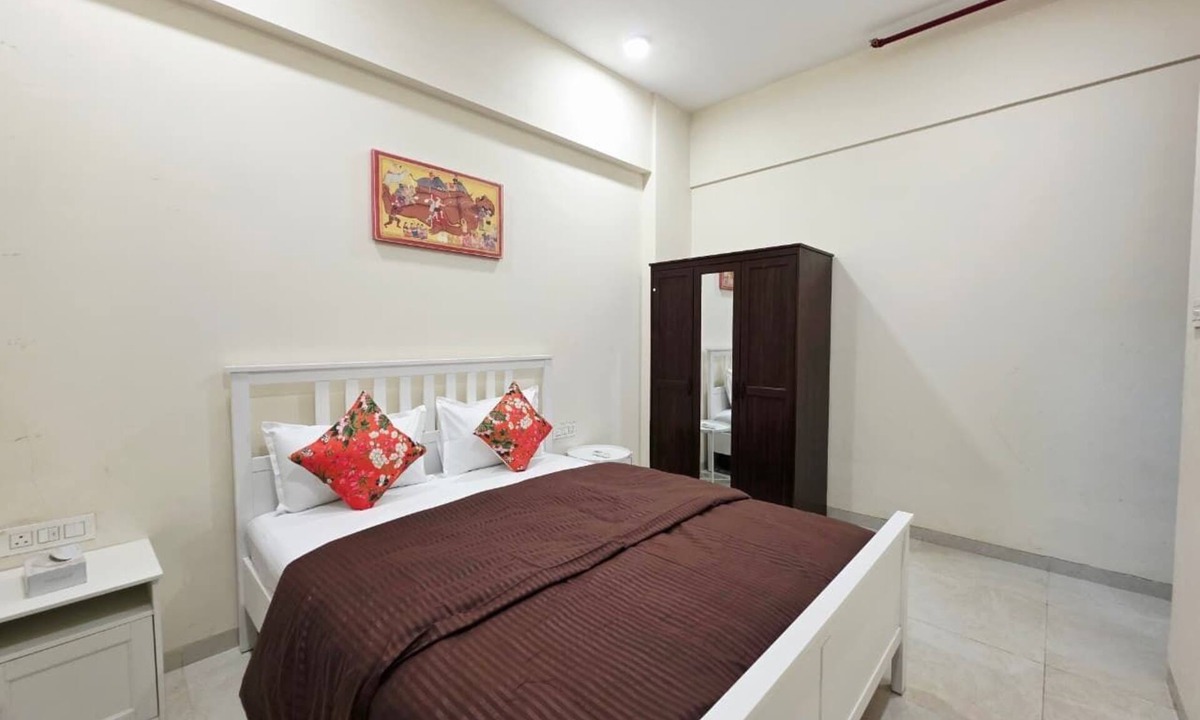 Lower Parel Apartment | 1Br Aprt Near Phoenix Mall Lower Parel - 704 By Florastays
