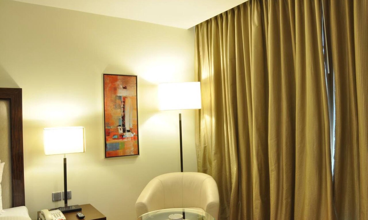 Bangalore City Center Hotel | Adarsh Hamilton