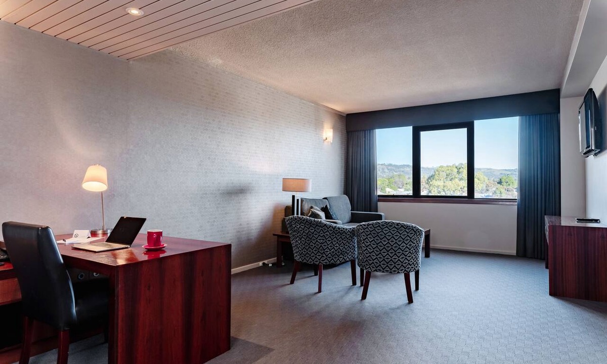 Fullarton Hotel | Arkaba Hotel