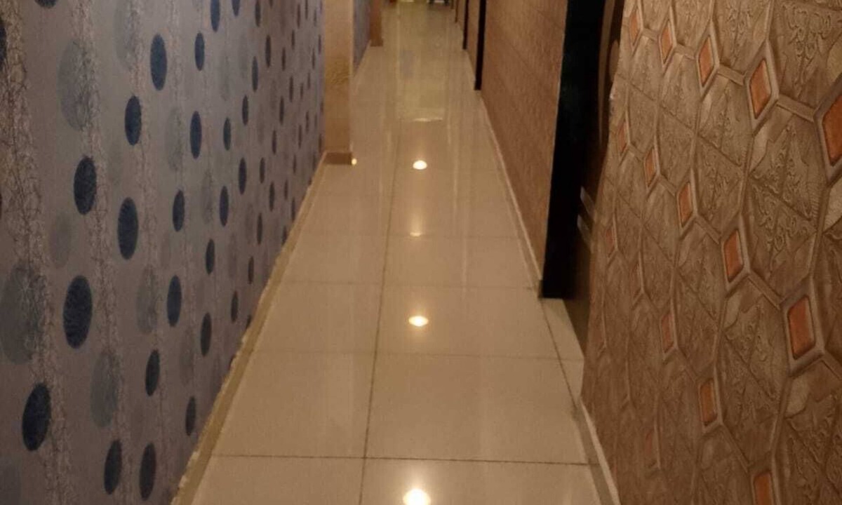 Thane West Cabin | Avinash