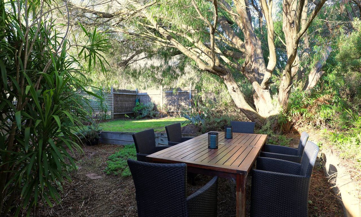 Blairgowrie House | Back Beach Hideaway Blairgowrie