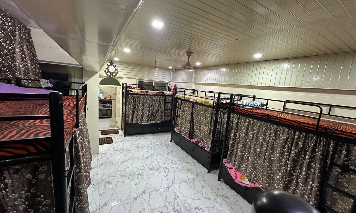 Andheri West Hostel | Balaji Dormitory In Andheri