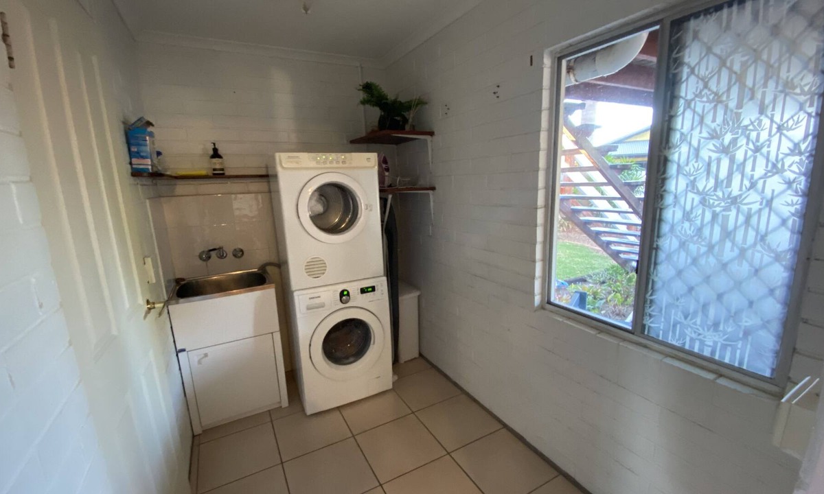 Bargara Apartment | Bargara Beach Hideaway - Pet friendly