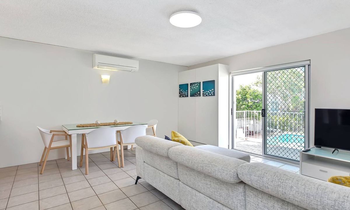 Kings Beach Apartment | Beachcomber Unit 4, 7 Dingle Ave