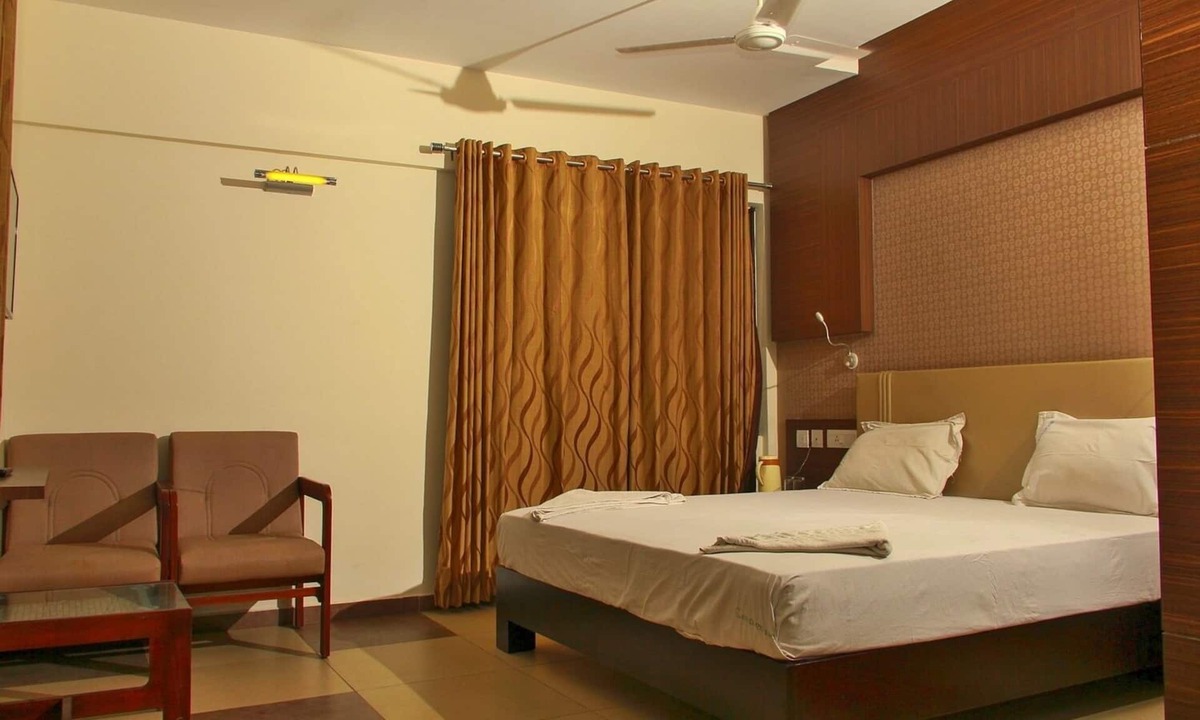 Madurai Main Hotel | Beautiful Rooms with Modern stay/Madurai