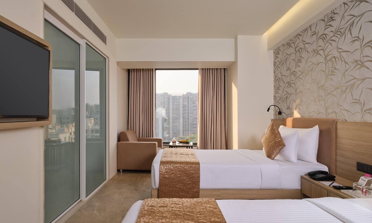 Ahmedabad Hotel | Biznotel by Pride Motera