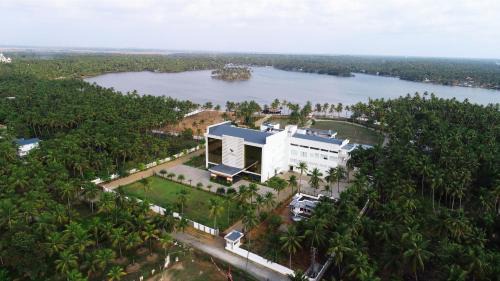 Chavakkad Resort | Blue Serene Backwater Resort