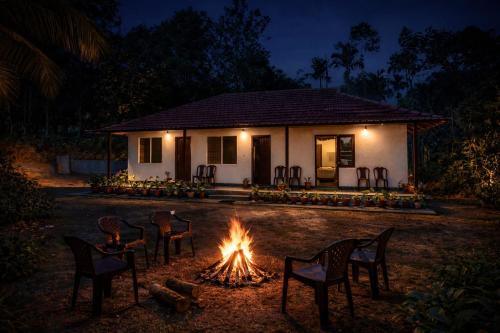 Sakleshpur House | BlueMoon Homestay - Home Food, Estate, Near to Falls and View Points