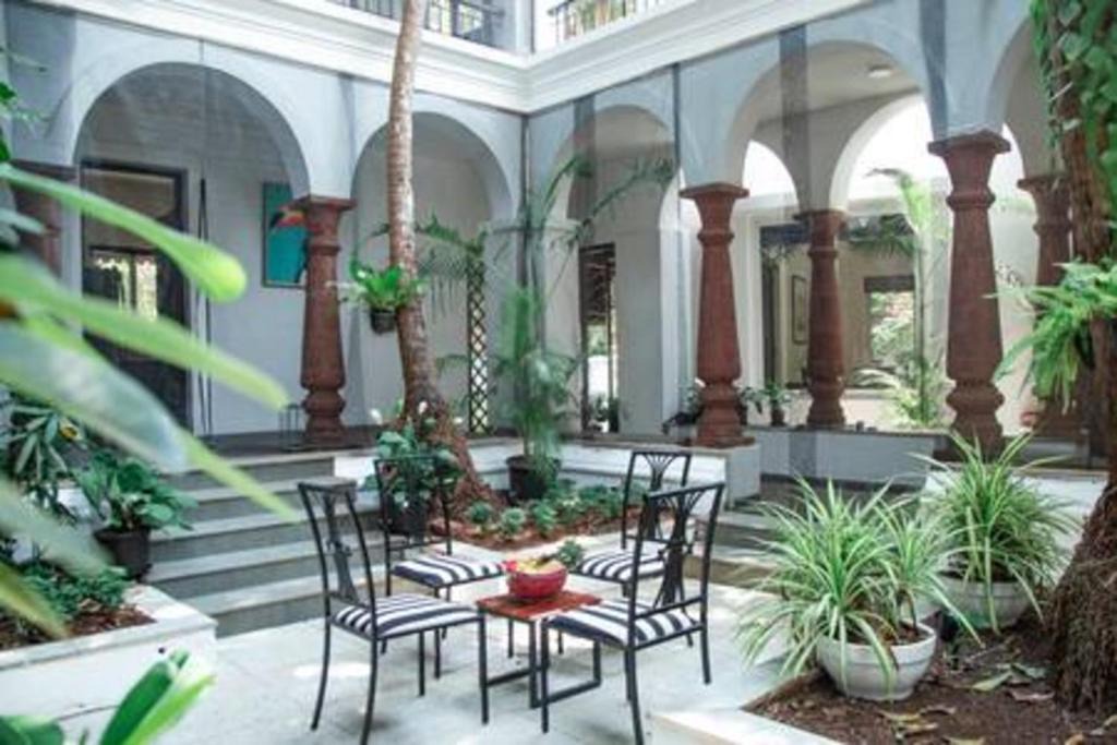 Pilerne Industrial Estates Villa | Candolim 4BHK Courtyard Villa