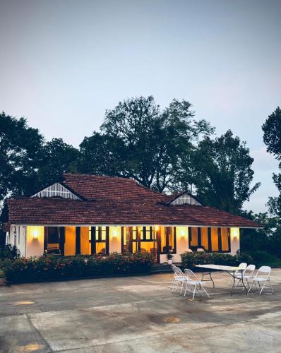 Vayittiri Villa | Cinnamon Trails plantation bungalow