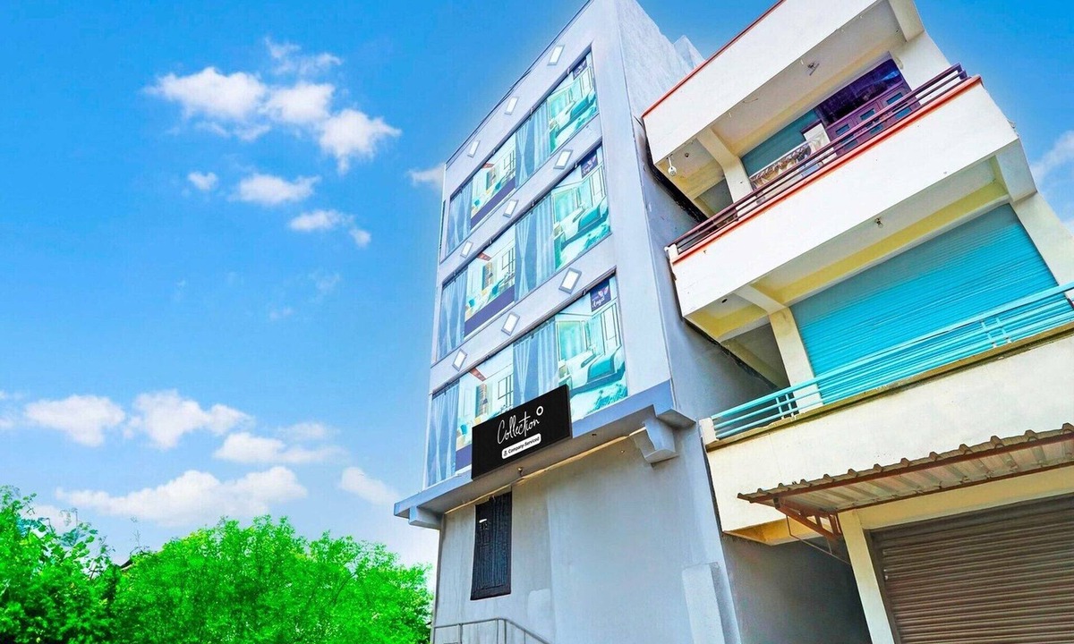 Hyderabad House | Collection O Karmanghat Near TKR khaman
