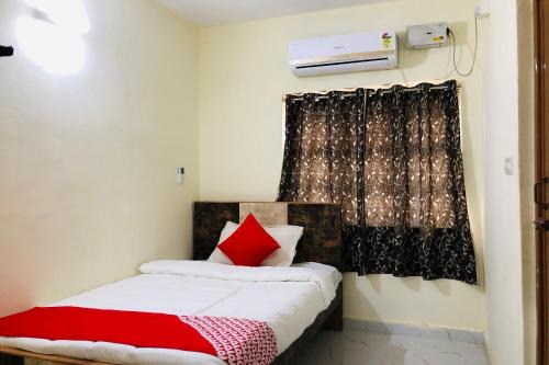 Chikkaballapur Hotel | Collection O V K Lodge