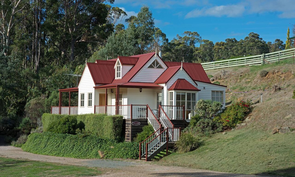 Grove Cottage | Crabtree River Cottages