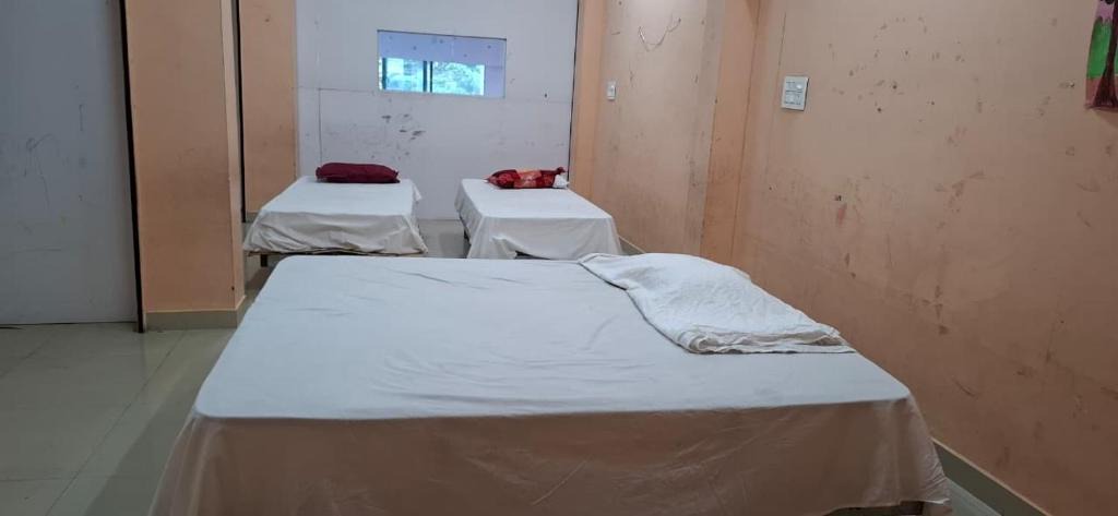 Chittur Hostel | Daimon tower
