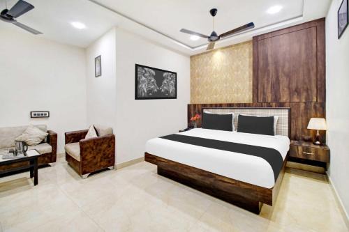Vijayawada Hotel | [Day Stay - 8 AM to 8 PM] Collection O Vijayawada Sri Subrahmanya Swami Temple