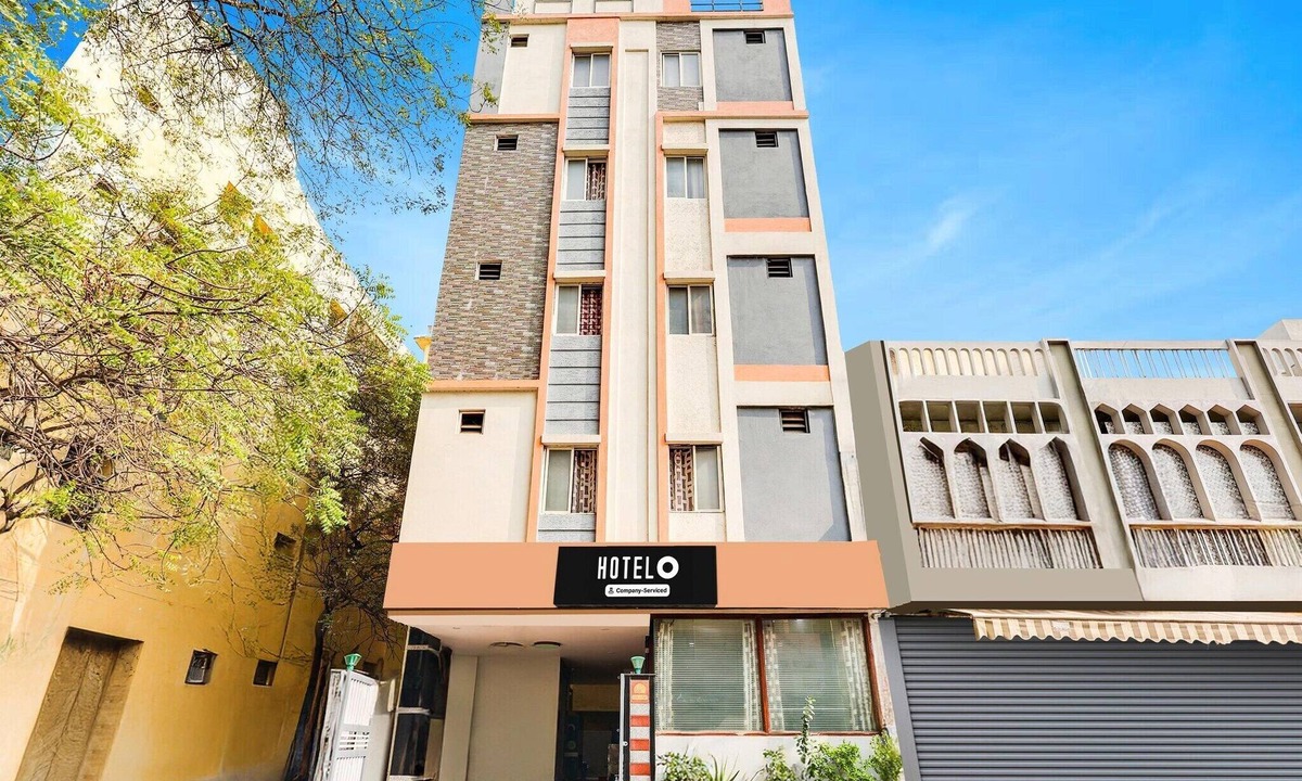 Guntur House | Deluxe Hotel O Guntur