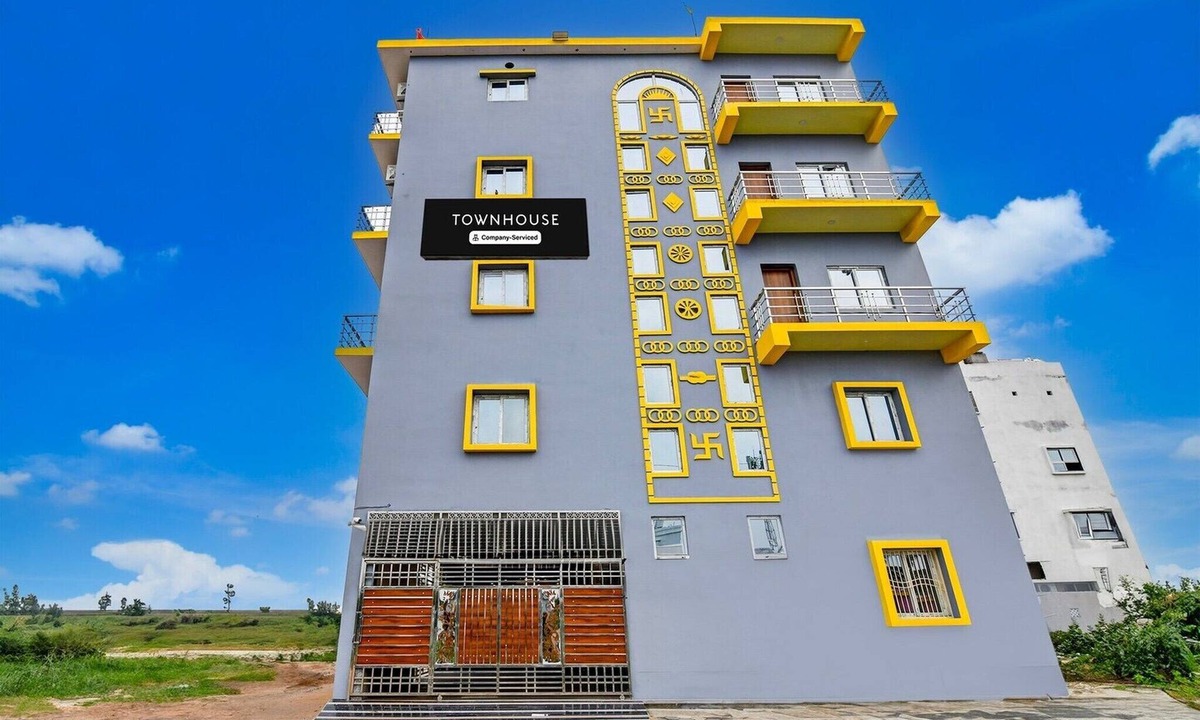 Puri House | DeluxeDholpanda Near Puri Lighthouse