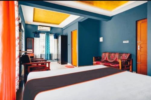 Kakkanad Hotel | Dream Way Residency