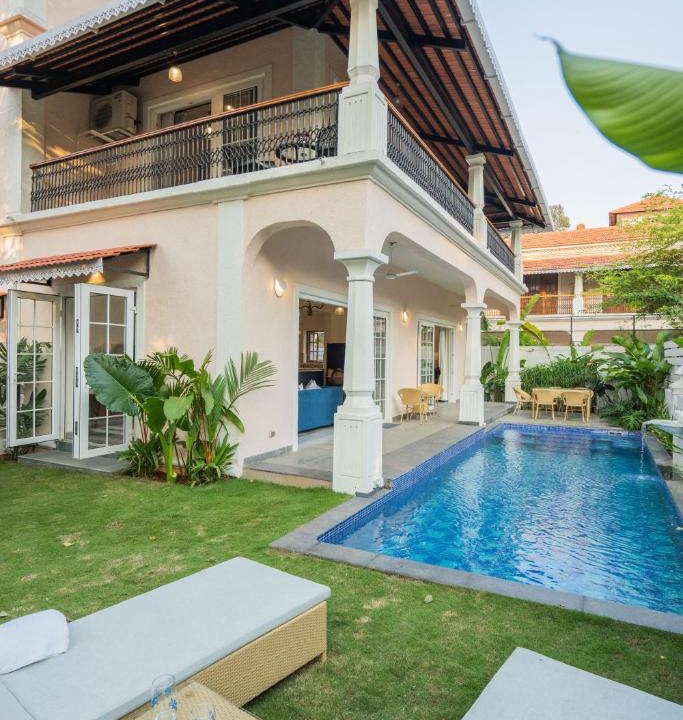 Arpora Villa | ELIVAAS Signature 4 BHK with Pvt Pool & Terrace - Opalys
