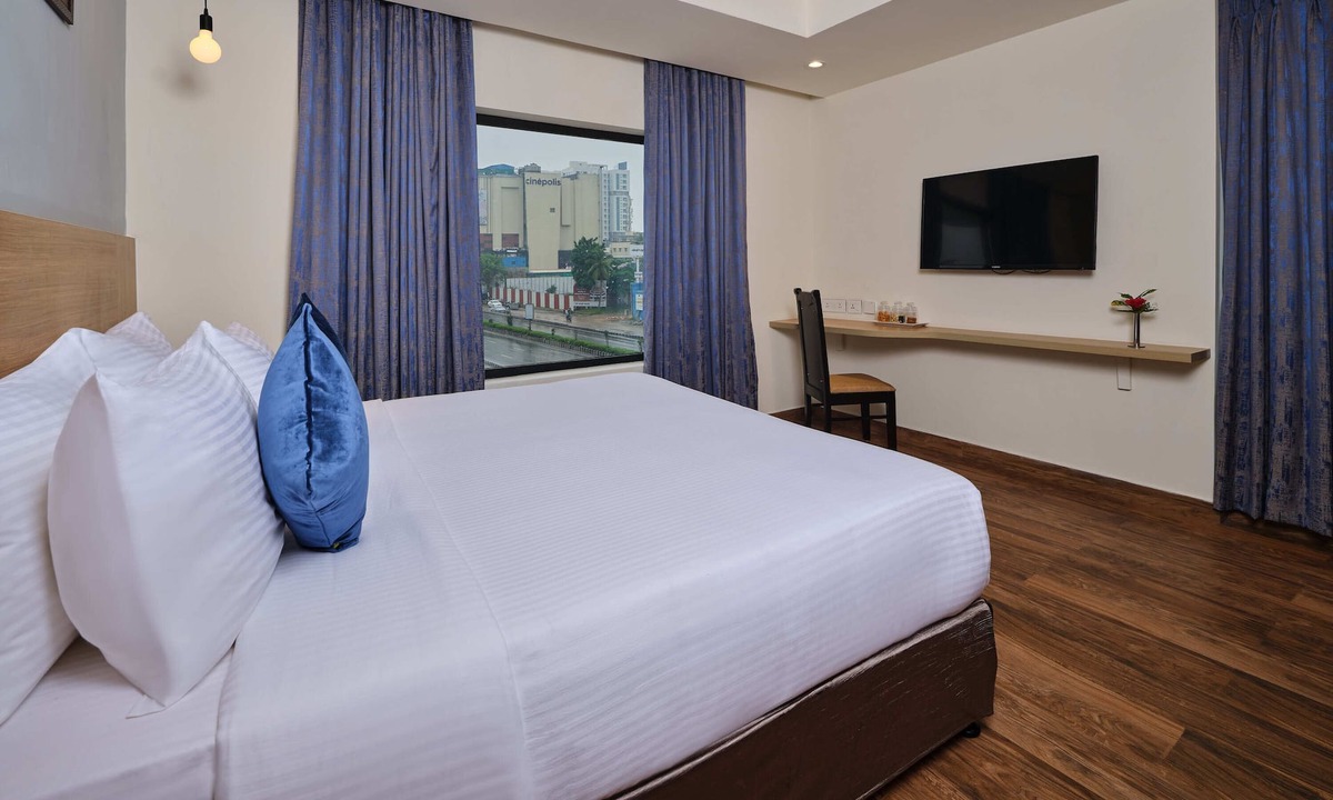 Thoraipakkam Hotel | Essentia Premier Hotel Chennai OMR