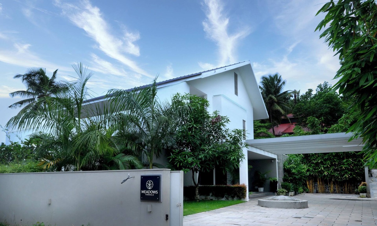 Chirayinkil Villa | Executive Villa Room at Meadows