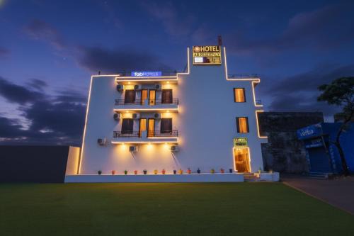 Ludhiana House | FabHotel AB Residency