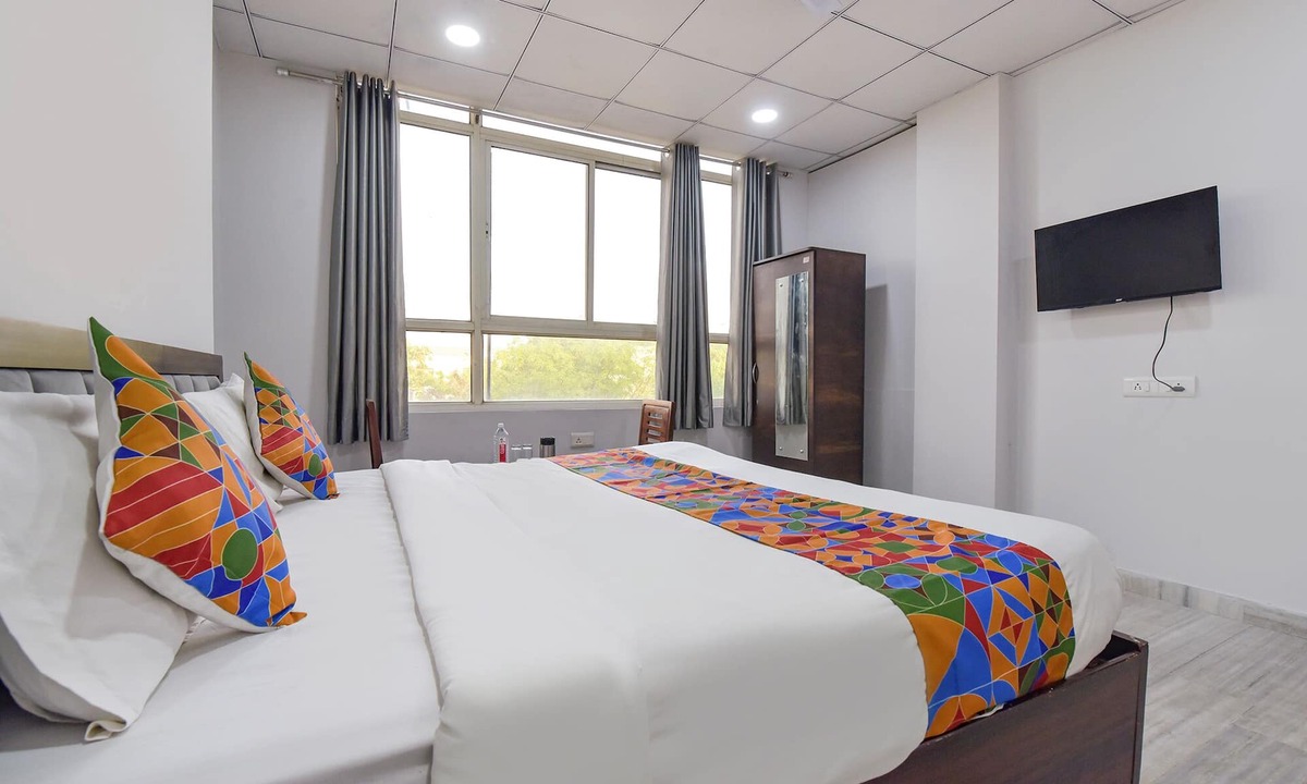 Lalkothi Hotel | Fabhotel Connect
