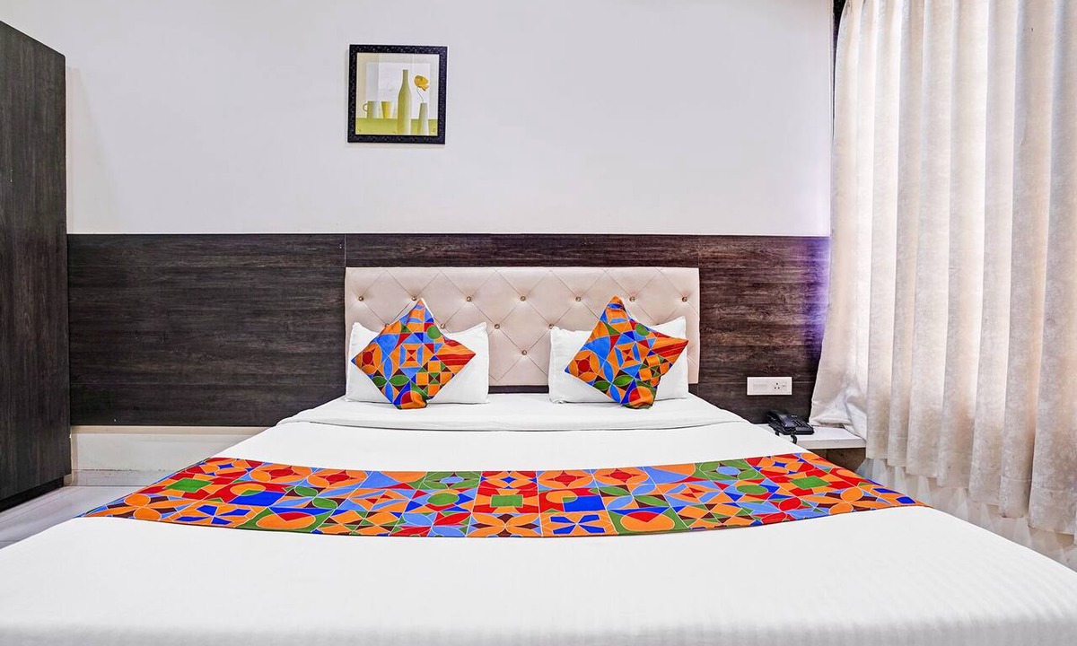 Niphad Hotel | Fabhotel Food Hub