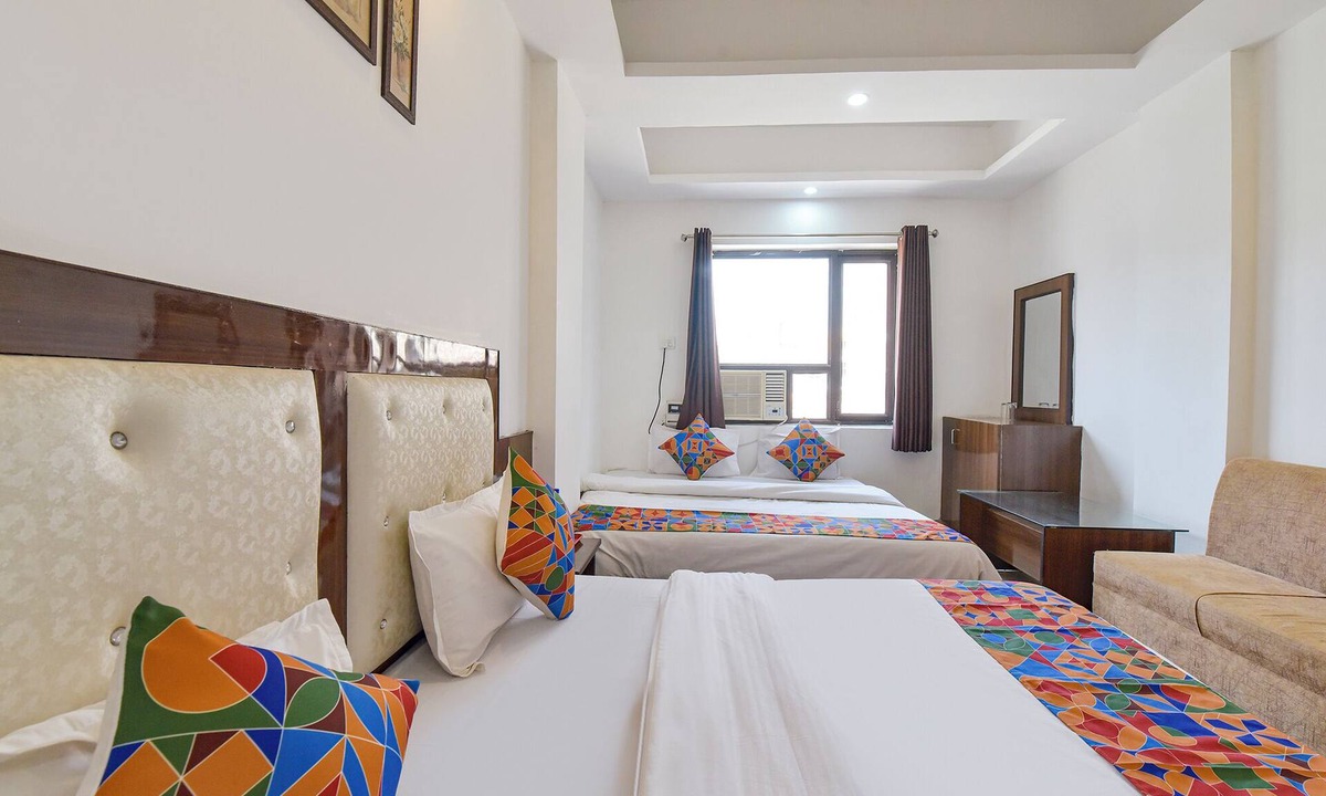Jwalapur Hotel | Fabhotel Nakshatra Palace