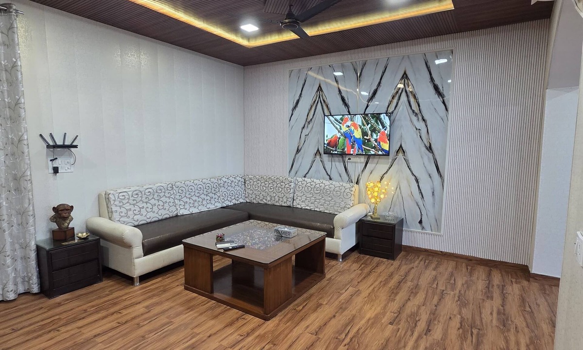 Dhanauli House | Fantastic 3-bedroom Guest house with AC in enchanting Agra