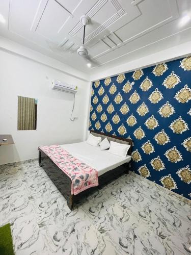 Faizabad Hotel | Goroomgo Ayodhya Dham Guest House Ayodhya