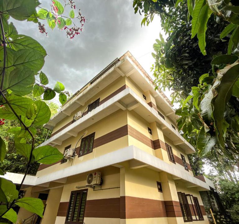 Thrissur House | Grand Retreat