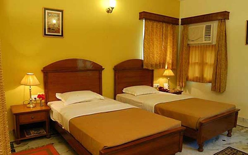 Kovalam Hotel | Guruprakash Ayurvedic Centre