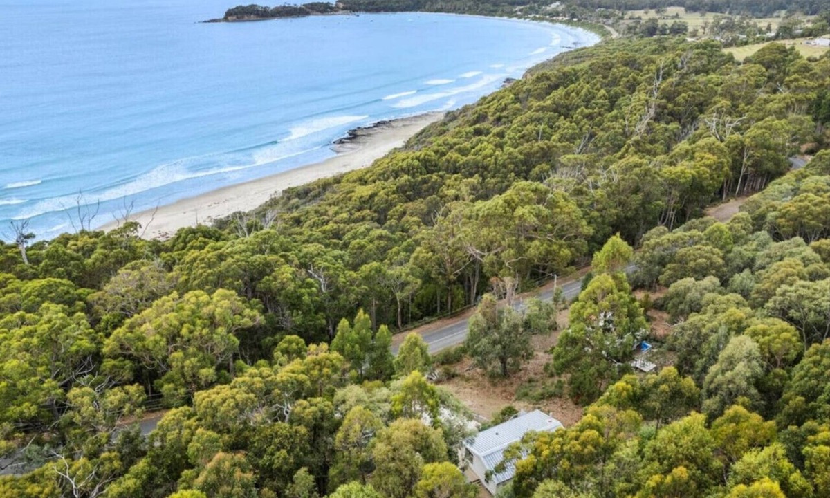 Eaglehawk Neck House | High View House - Pirates Bay Views