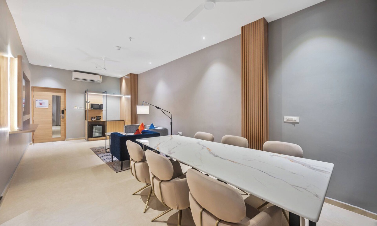 Vijayawada Hotel | Holiday Inn Express & Suites Vijayawada by IHG