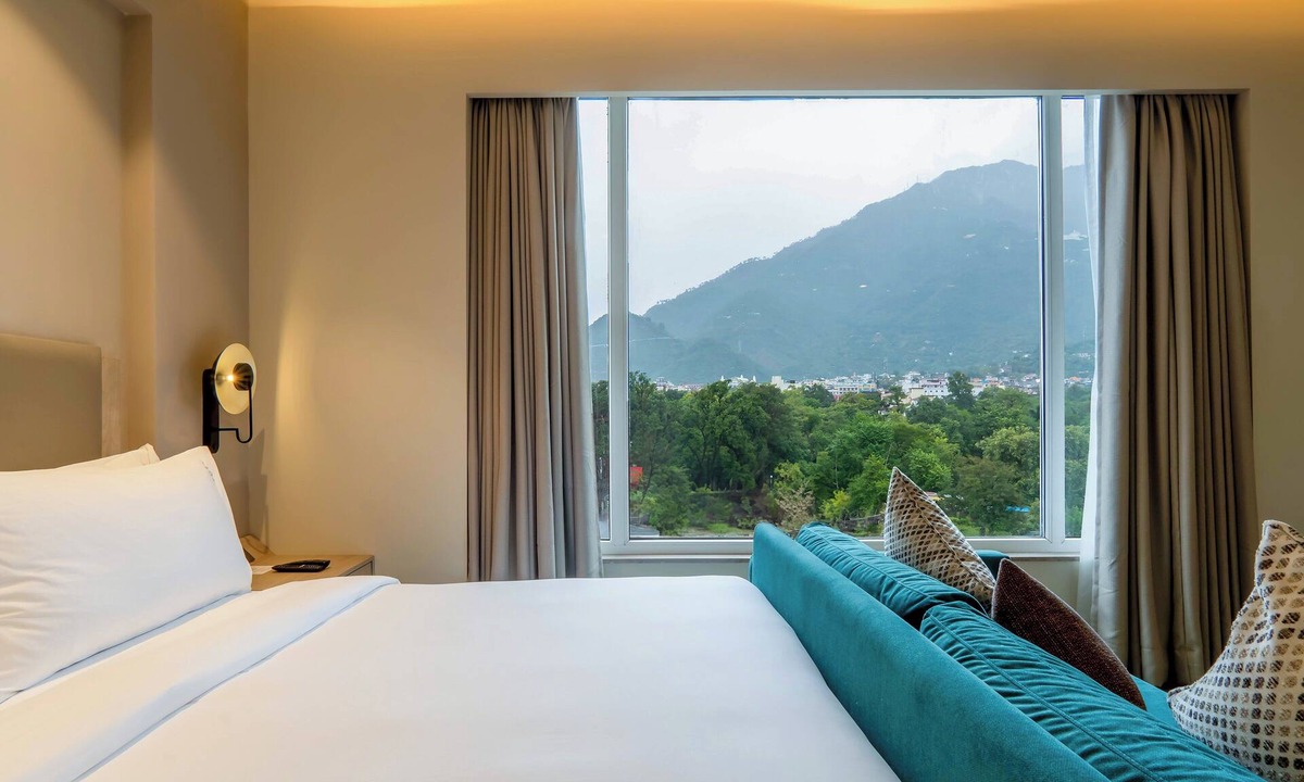 Katra Hotel | Holiday Inn Katra Vaishno Devi by IHG