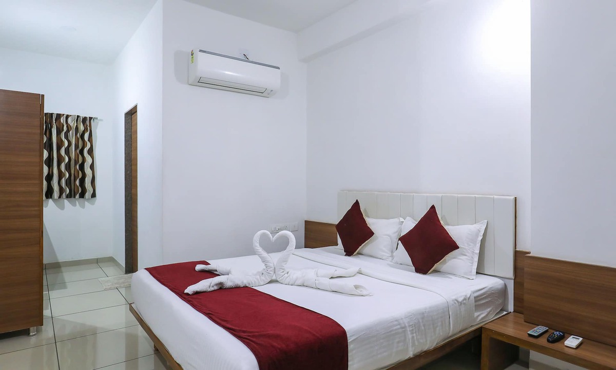 Ahmedabad Hotel | Hotel Ashray Inn Express