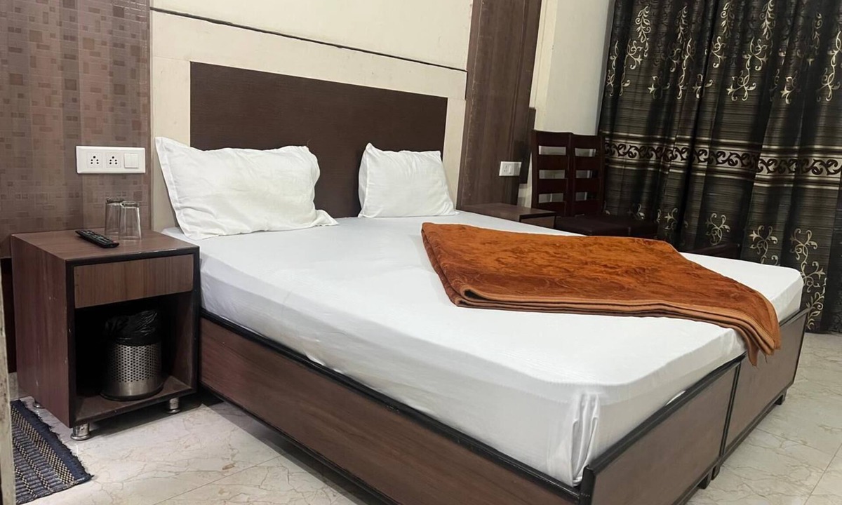 Jalandhar Hotel | Hotel Blessing Inn