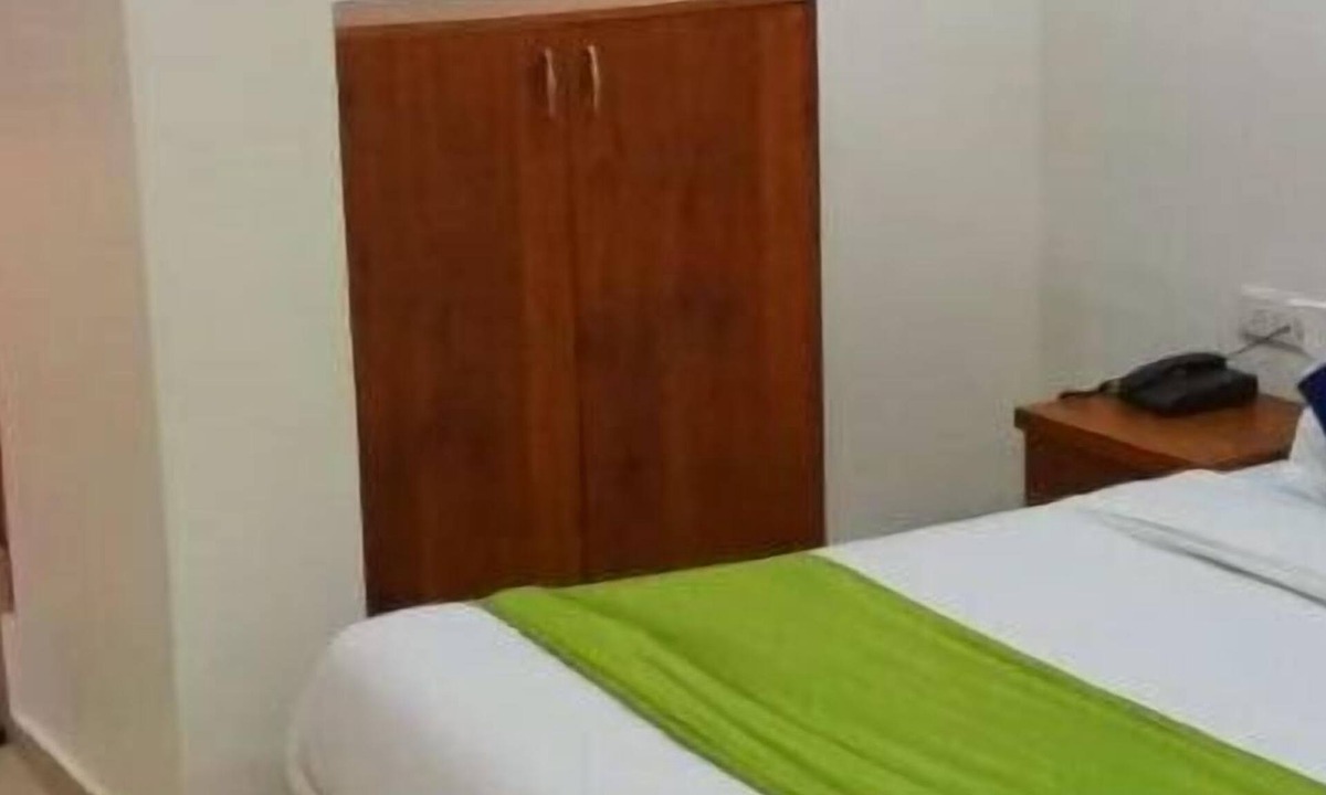 Ahmedabad Hotel | Hotel Gold Leaf Ahmedabad