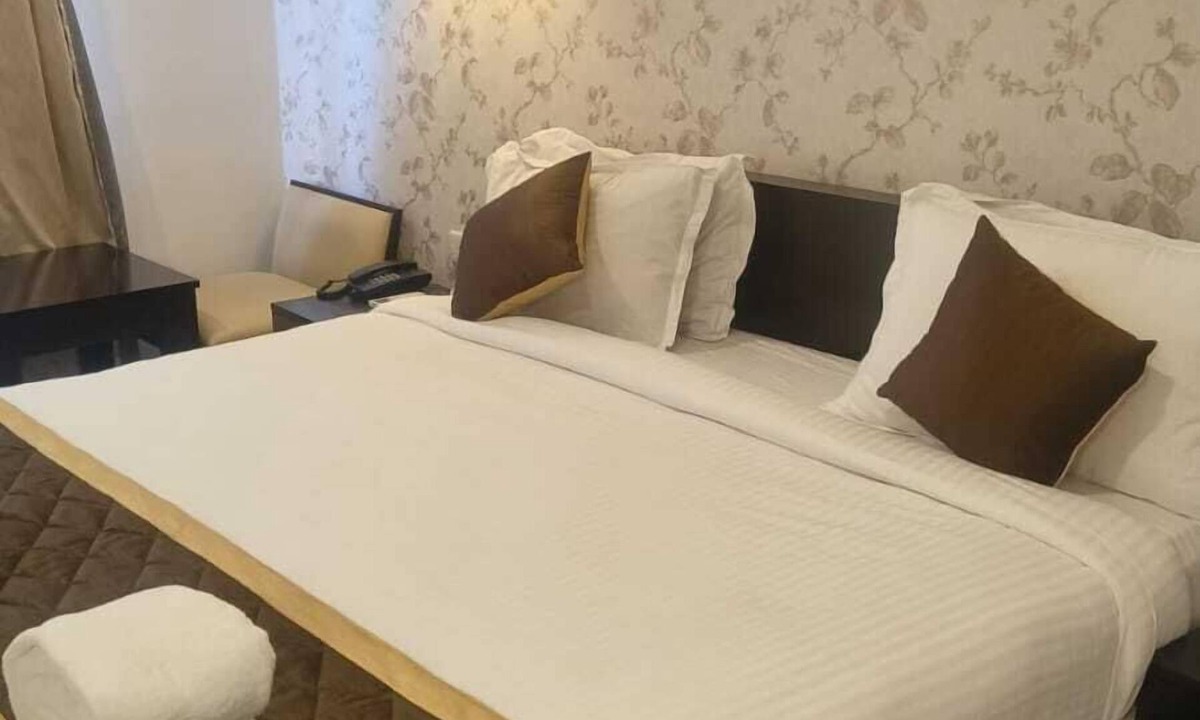Angamali Hotel | Hotel Grand Regency