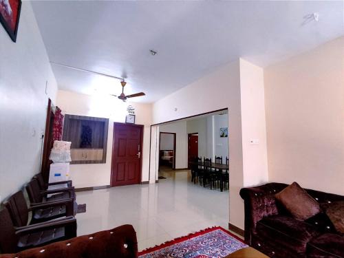 Yercaud Hotel | Hotel GVS Residency