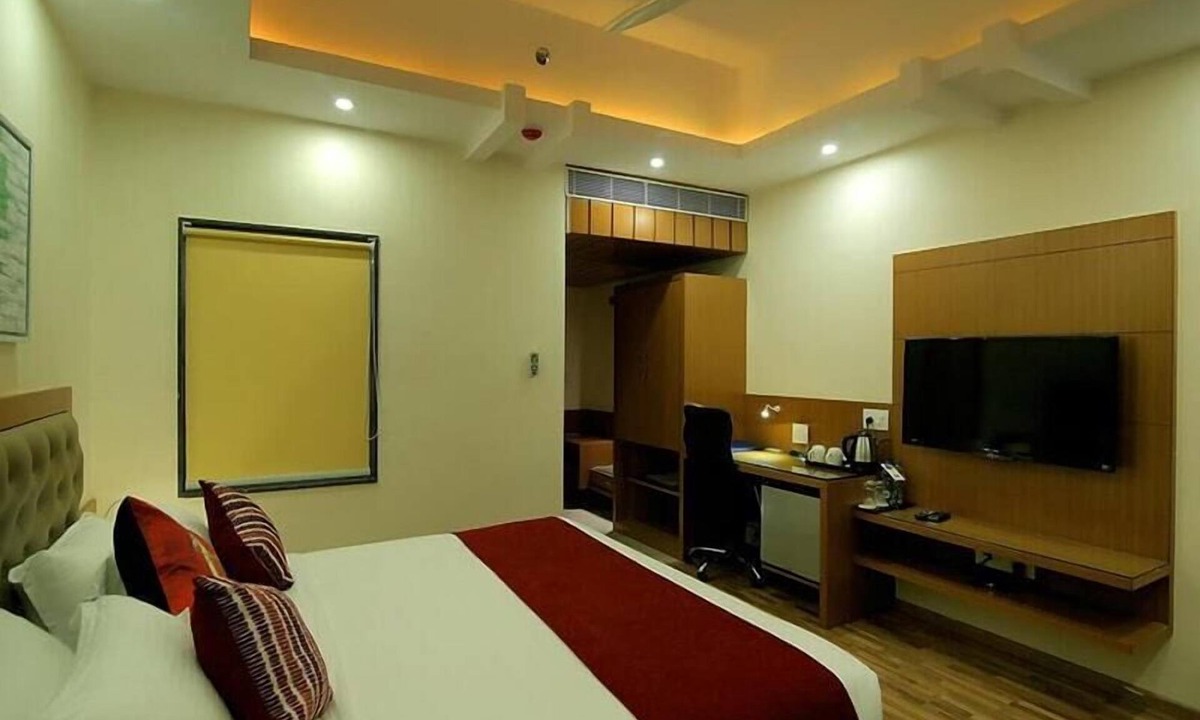 Kamalapur Hotel | Hotel Hampi International