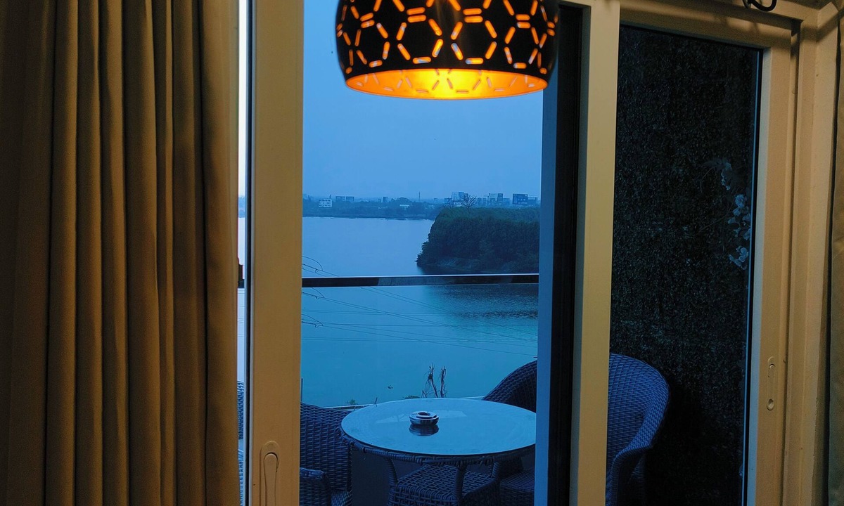 Shamshabad Hotel | Hotel Lake View Airport Zone
