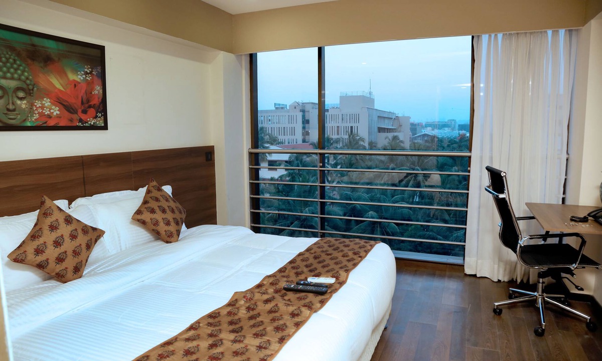 J B Nagar Hotel | Hotel Mumbai House