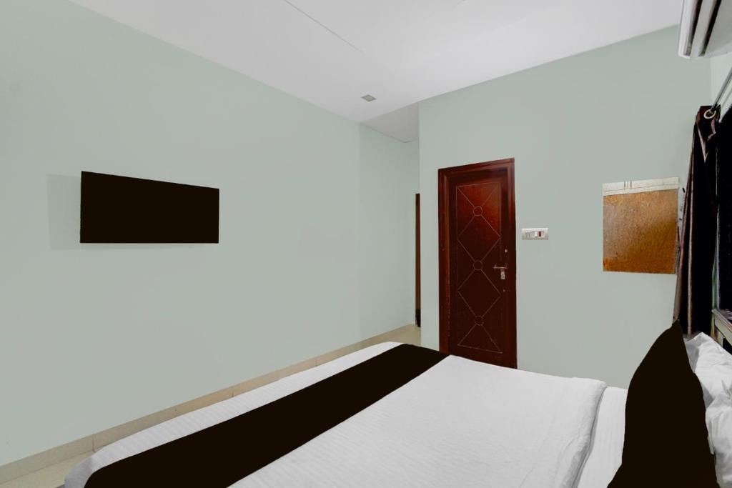 LB Nagar Hotel | Hotel O District Court Ranga Reddy Formerly Hanuma Residency