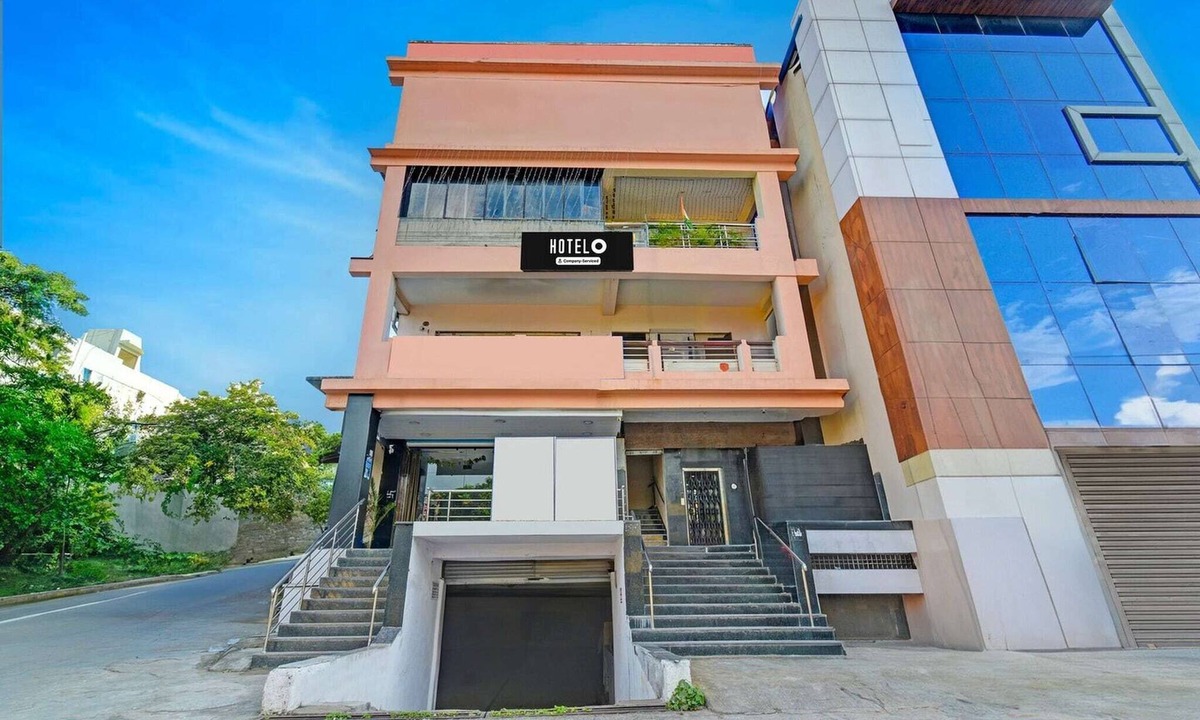 Champapet House | Hotel O Priyadarshini Park Everest Inn