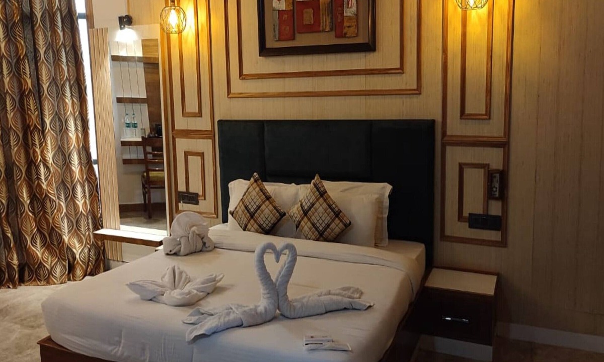 Dehradun Hotel | Hotel Padmini Palace