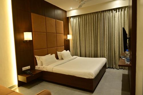 Ahmednagar Hotel | Hotel Raj Regency