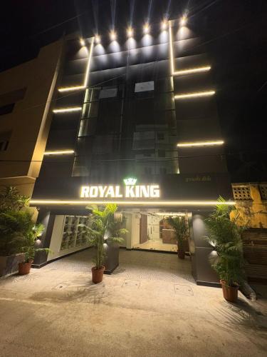 Royapettah Hotel | HOTEL ROYAL KING Near Express Avenue Mall, EA Chambers, Australian Consulate,
