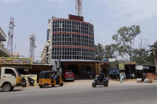 Puttaparthi Hotel | Hotel Sai Palace Inn